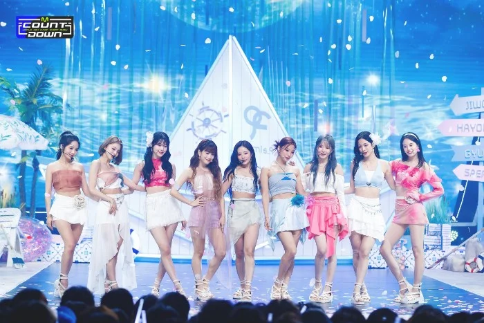 Cover for FROMIS App