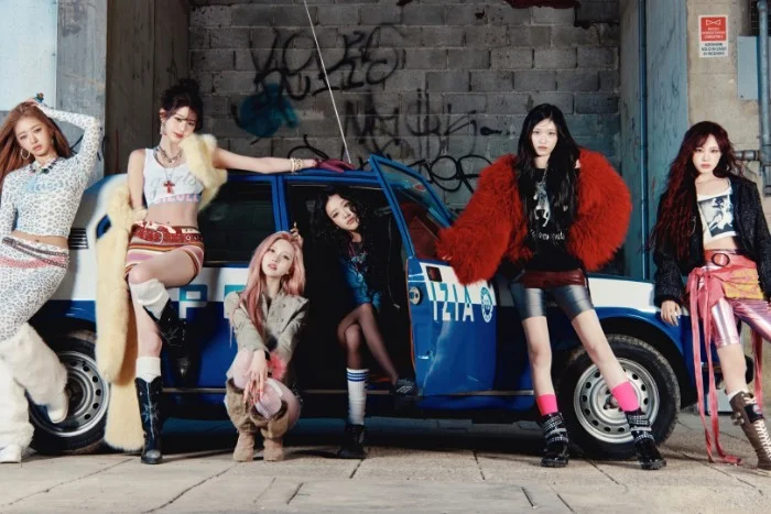 Cover for Everybody Dies