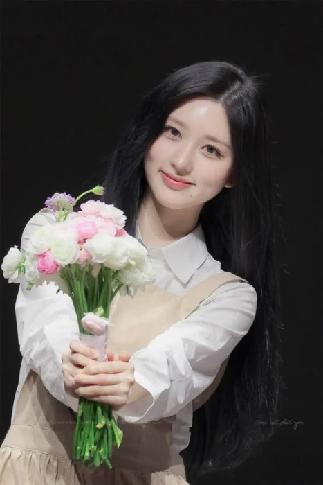 AutumnyAcorn's Gaeul